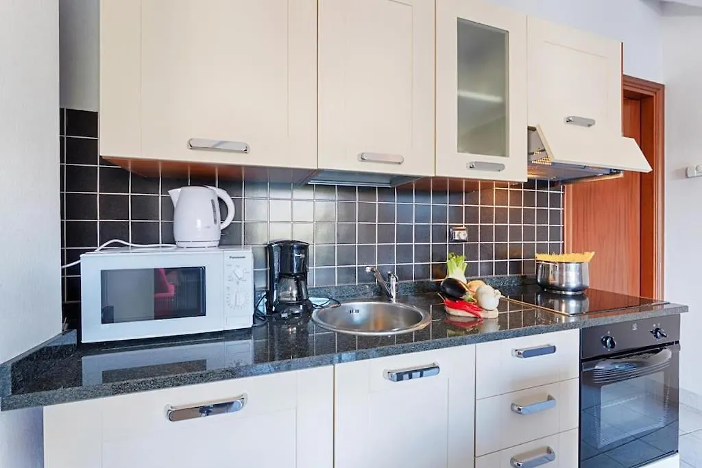 Bello Posto 1-Bedroom Apartment Acquaseria Italy